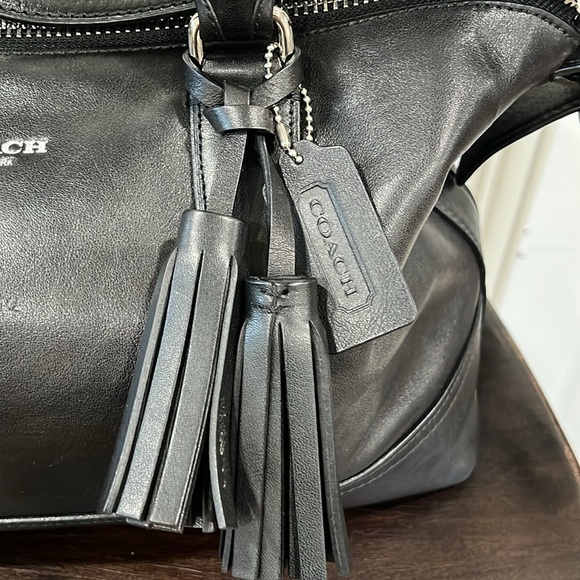 Perfect! Perfect! Coach Legacy Leather Molly Bag - Picture 3 of 16